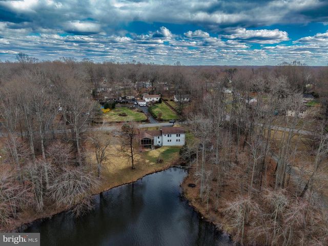 1022 LAKEVIEW DR, Stafford, VA 22556