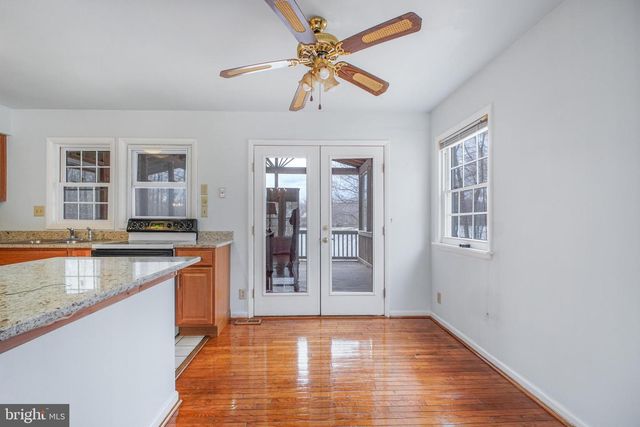 1022 LAKEVIEW DR, Stafford, VA 22556