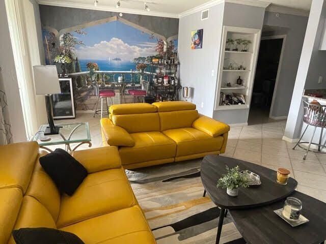 6530 Emerald Dunes Drive 303, West Palm Beach, FL 33411