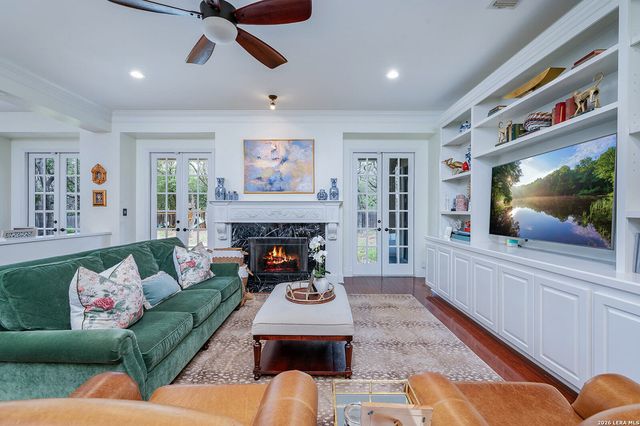 15906 NW MILITARY HWY, San Antonio, TX 78231