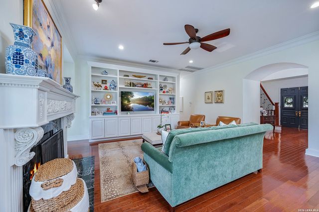 15906 NW MILITARY HWY, San Antonio, TX 78231