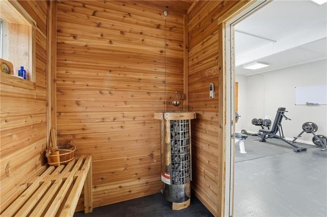 11155 Hubbard Road, Kansas City, KS 66109