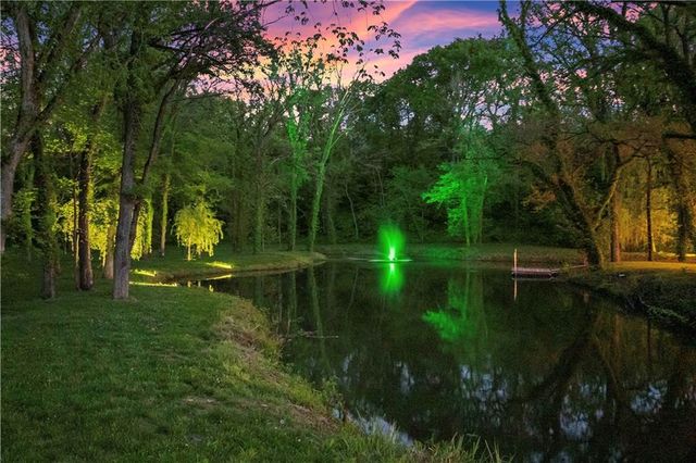 11155 Hubbard Road, Kansas City, KS 66109