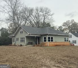 320 Jackson Avenue, Thomaston, GA 30286
