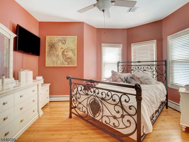 564 Passaic Ave, Kenilworth Boro, NJ 07033
