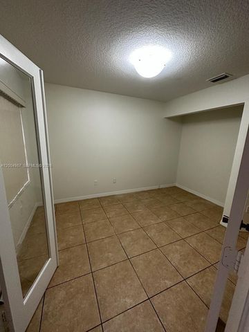 3070 S Red Mangrove Ln S 202-2, Dania Beach, FL 33312