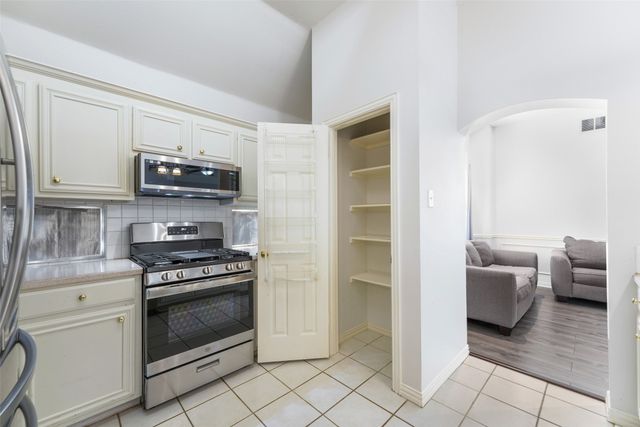 4640 Knoll Hollow Trail, Plano, TX 75024