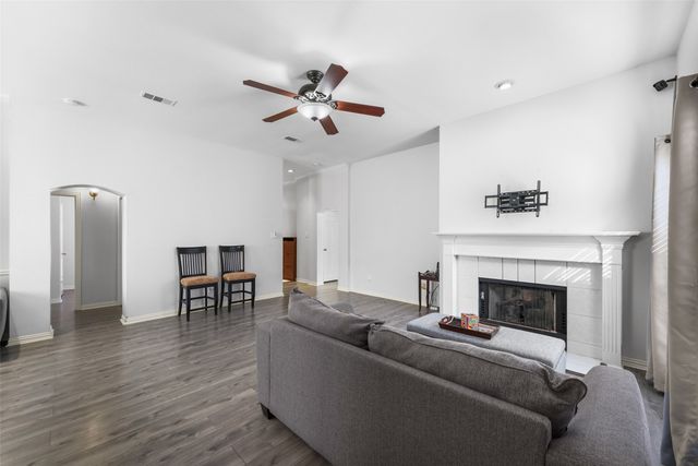 4640 Knoll Hollow Trail, Plano, TX 75024