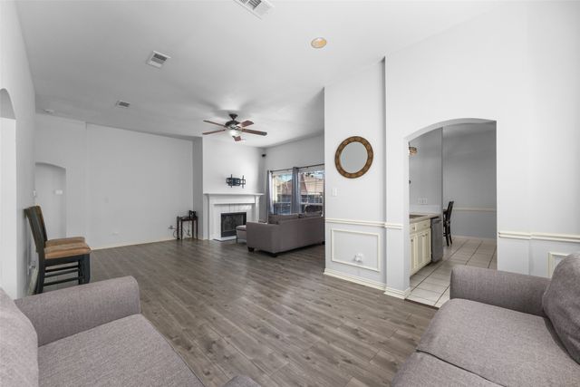 4640 Knoll Hollow Trail, Plano, TX 75024