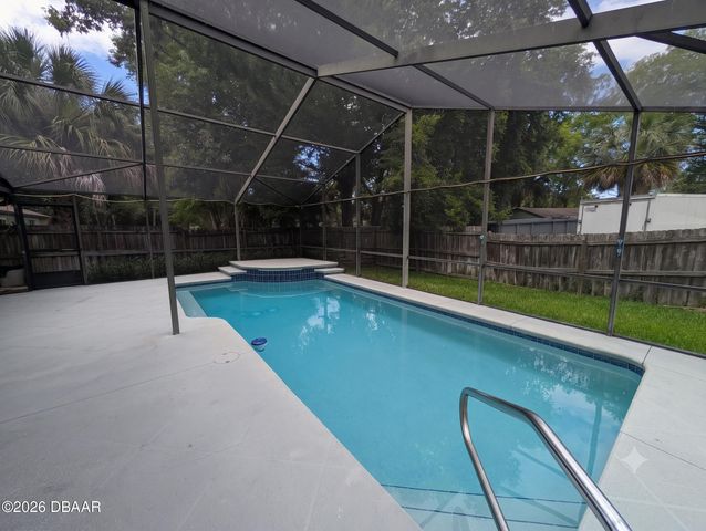 1889 Magnolia Avenue, South Daytona, FL 32119