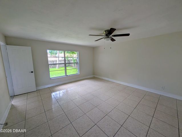 1889 Magnolia Avenue, South Daytona, FL 32119