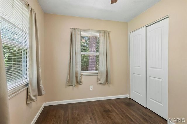 2101 Linnus Drive, High Ridge, MO 63049