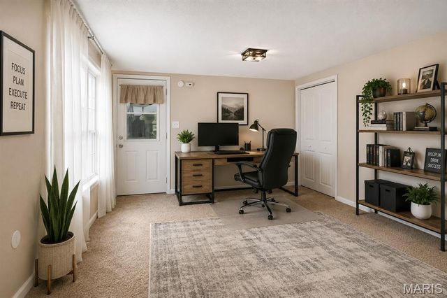 2101 Linnus Drive, High Ridge, MO 63049