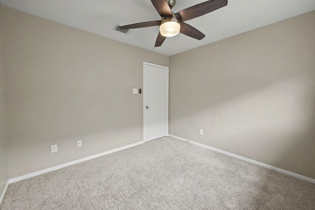 10235 Mills Run Drive, Houston, TX 77070