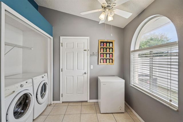 527 DURANGO LOOP STREET, Davenport, FL 33897