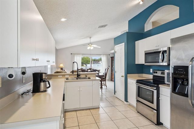 527 DURANGO LOOP STREET, Davenport, FL 33897