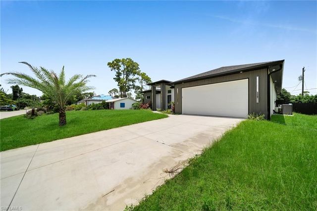 5002 2ND ST W, Lehigh Acres, FL 33971