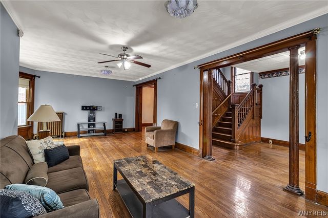 699 Chilton Avenue, Niagara Falls, NY 14301