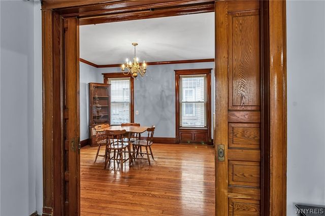 699 Chilton Avenue, Niagara Falls, NY 14301
