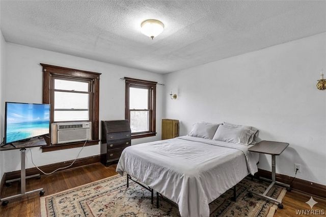 699 Chilton Avenue, Niagara Falls, NY 14301