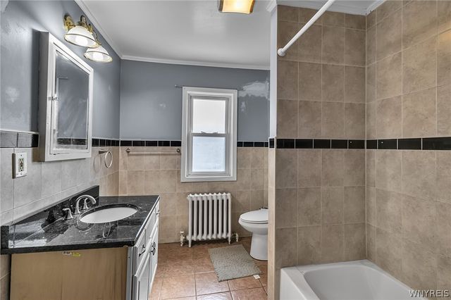 699 Chilton Avenue, Niagara Falls, NY 14301