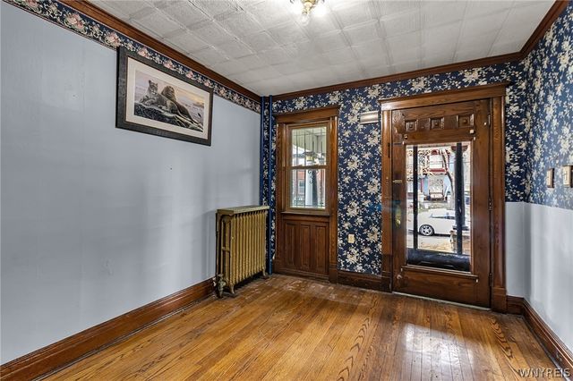 699 Chilton Avenue, Niagara Falls, NY 14301