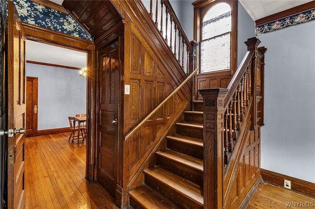 699 Chilton Avenue, Niagara Falls, NY 14301