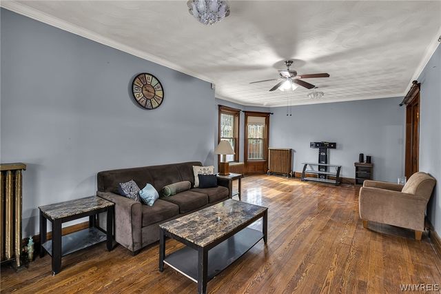 699 Chilton Avenue, Niagara Falls, NY 14301