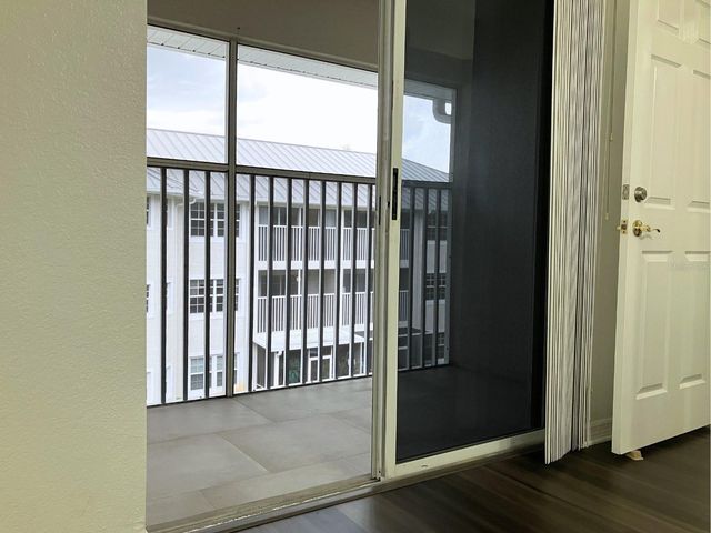 21146 FOUNTAIN VIEW LANE 4303, Lutz, FL 33558