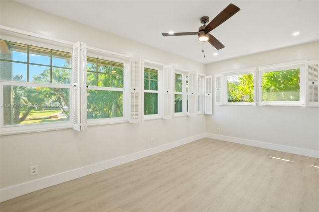 2725 NE 21st Avenue, Fort Lauderdale, FL 33306