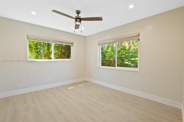 2725 NE 21st Avenue, Fort Lauderdale, FL 33306