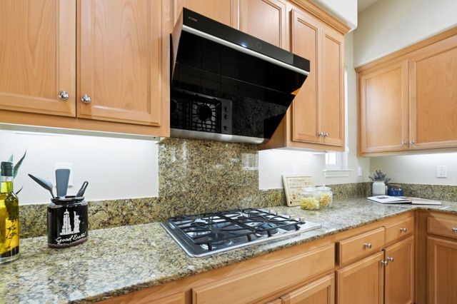 38 Cook Place, Santa Clara, CA 95050