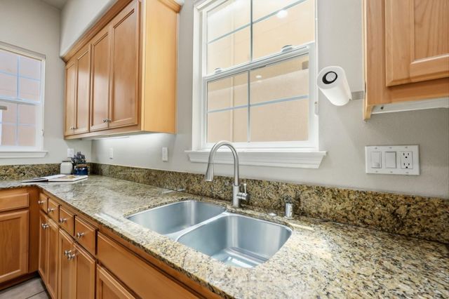38 Cook Place, Santa Clara, CA 95050