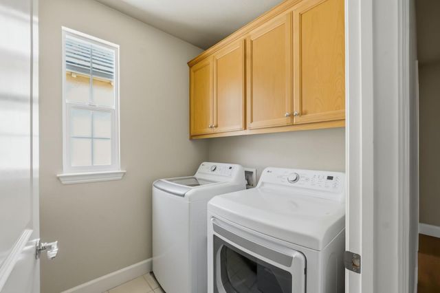 38 Cook Place, Santa Clara, CA 95050
