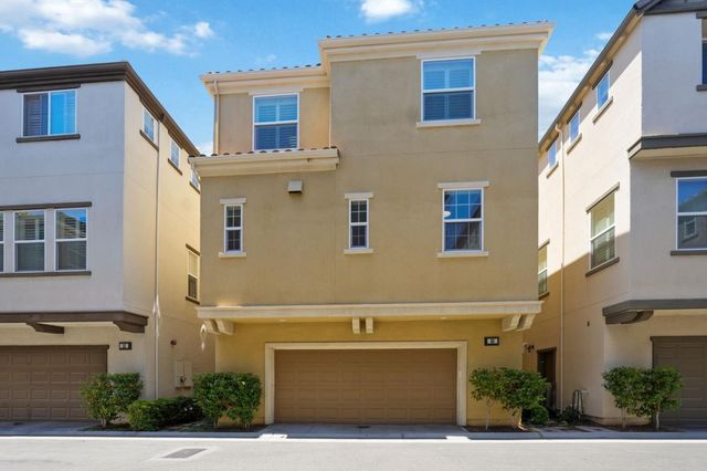 38 Cook Place, Santa Clara, CA 95050