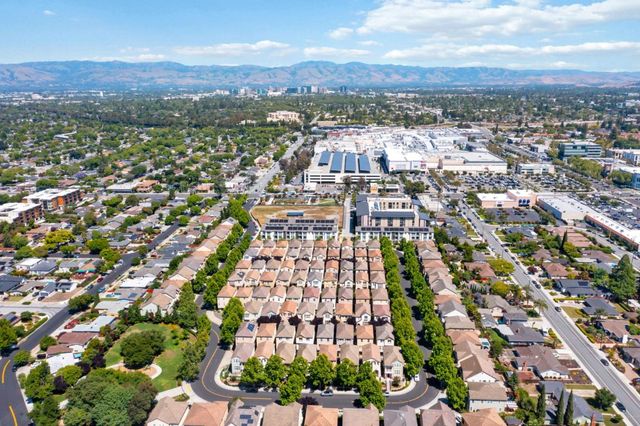38 Cook Place, Santa Clara, CA 95050