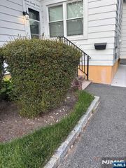 1177 Katherine Street, Teaneck, NJ 07666