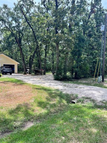 200 Mimosa, Onalaska, TX 77360