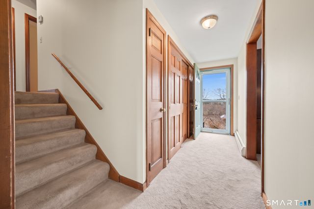 1 Steepleview Drive, East Hampton, CT 06424