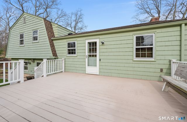 1 Steepleview Drive, East Hampton, CT 06424