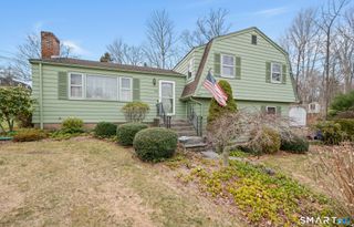 1 Steepleview Drive, East Hampton, CT 06424
