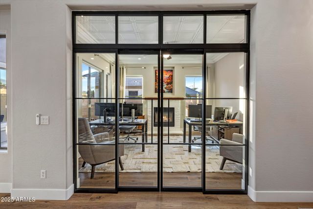 813 E FIELDSTONE Place, Chandler, AZ 85249