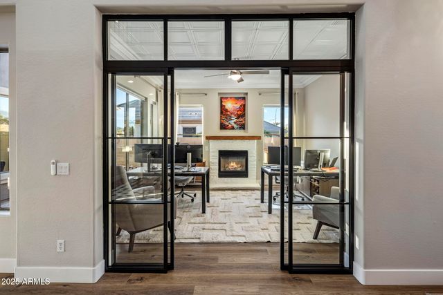 813 E FIELDSTONE Place, Chandler, AZ 85249