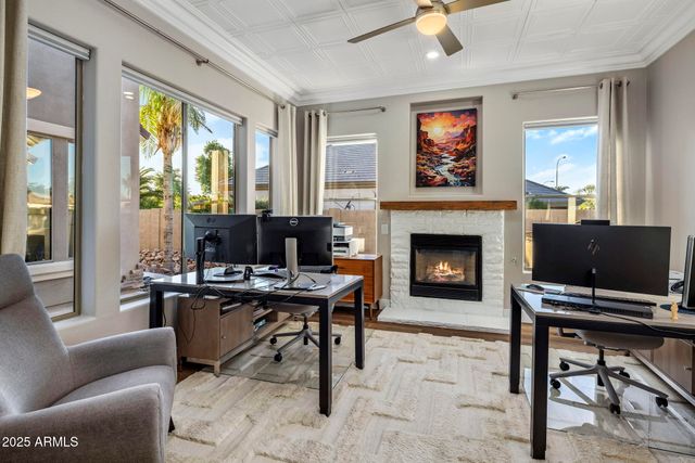 813 E FIELDSTONE Place, Chandler, AZ 85249