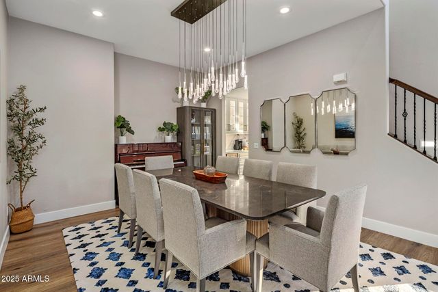 813 E FIELDSTONE Place, Chandler, AZ 85249