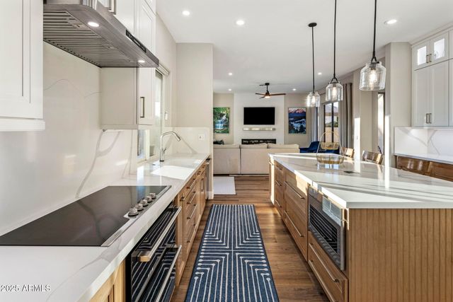 813 E FIELDSTONE Place, Chandler, AZ 85249