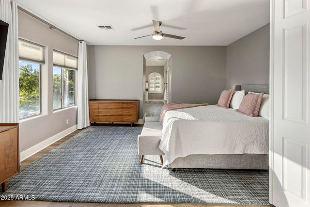 813 E FIELDSTONE Place, Chandler, AZ 85249