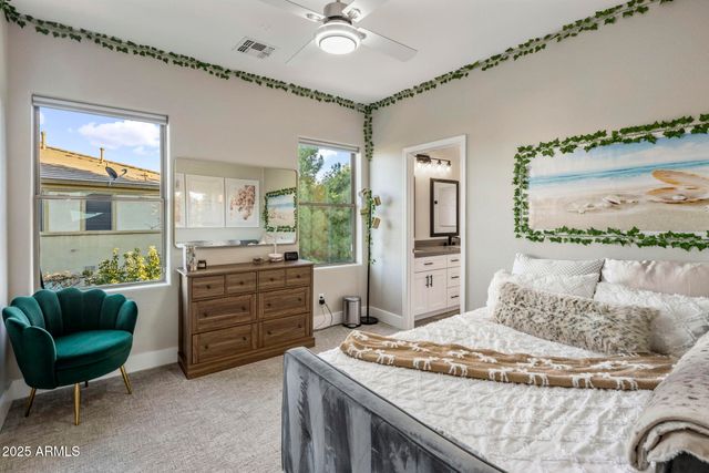 813 E FIELDSTONE Place, Chandler, AZ 85249