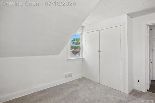 306 N Kenwood Avenue, Royal Oak, MI 48067