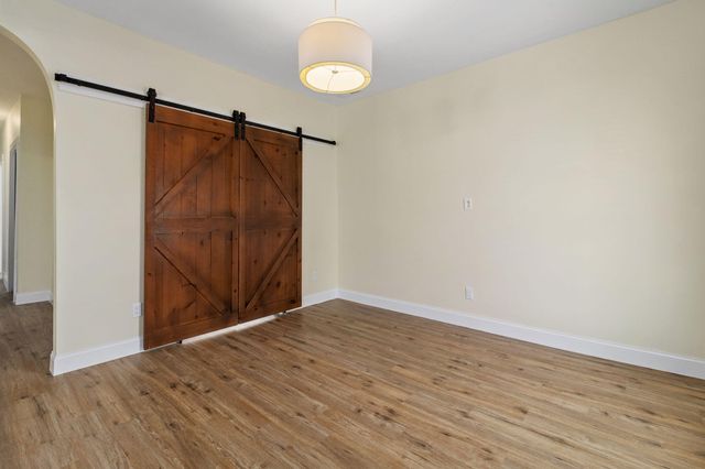 1607 E 50th Street, Chattanooga, TN 37407